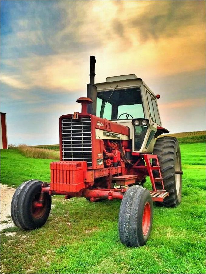 Тракторы — красивые картинки (60 фото)